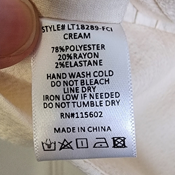 Lush Women's Cream Crop Top Size M NWT - Picture 7 of 9